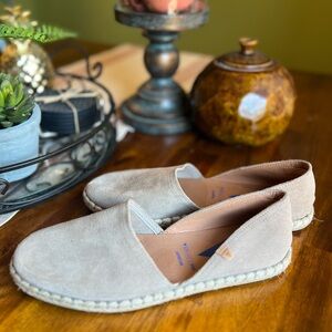 Verbenas Carmen Tan Suede Espadrille Flats